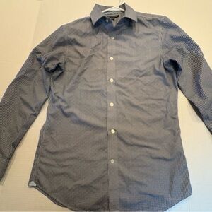 Banana Republic Men's Navy and White Micro-Pattern Dress Shirt Non Iron medium